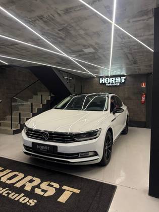 VOLKSWAGEN PASSAT 2.0 16V TSI BLUEMOTION GASOLINA HIGHLINE 4P DSG